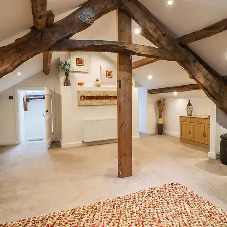 Scale House
